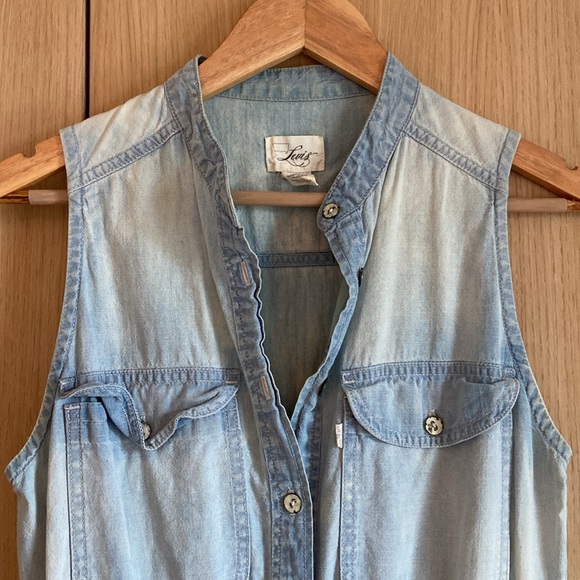 Fit + flare chambray Levi’s dress - Picture 2 of 9